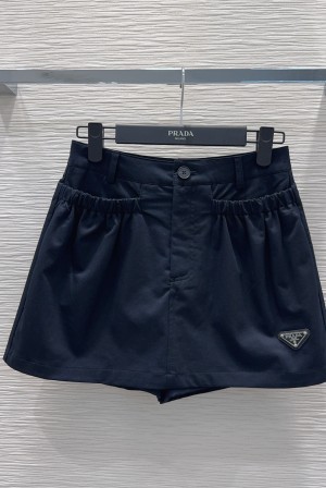 PRADA 프라다 하이엔드 텍스처 미니 스커트 팬츠 의류
