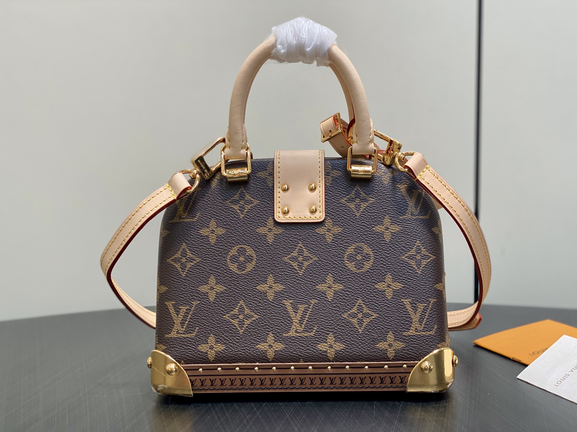 [Louis Vuitton] LV 루이비통 모노그램 알마 트렁크 20 (브라운 모노그램) 가방
