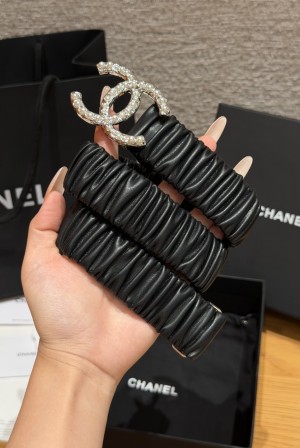 [Chanel] 샤넬 램스킨 셔링 펄 더블C 밴드 벨트 (30mm)