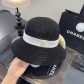 샤넬(CHANEL) 스트로 버킷햇 모자