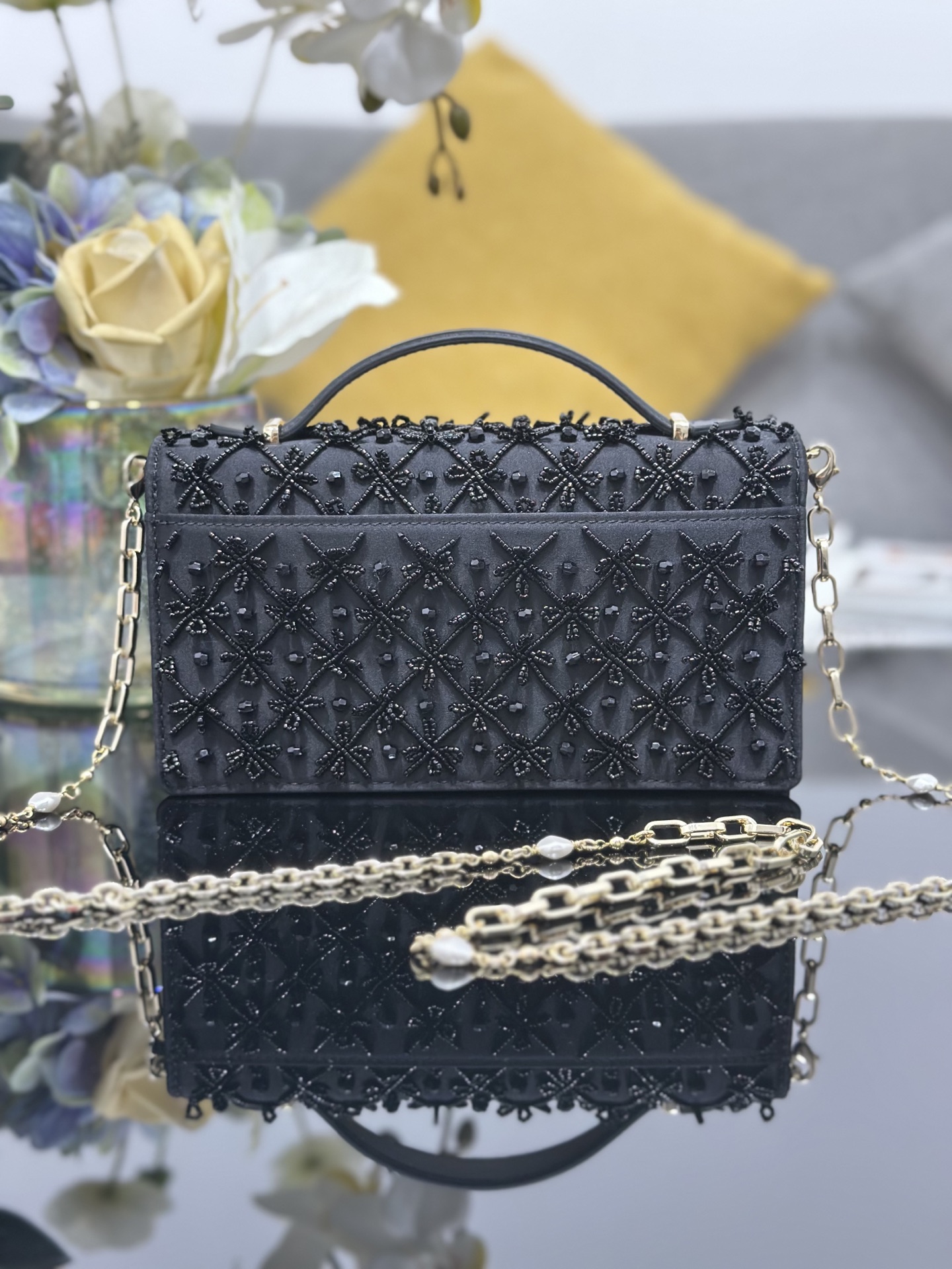 [Dior] 디올 Miss Dior 핑크 자수 비즈 체인백 가방