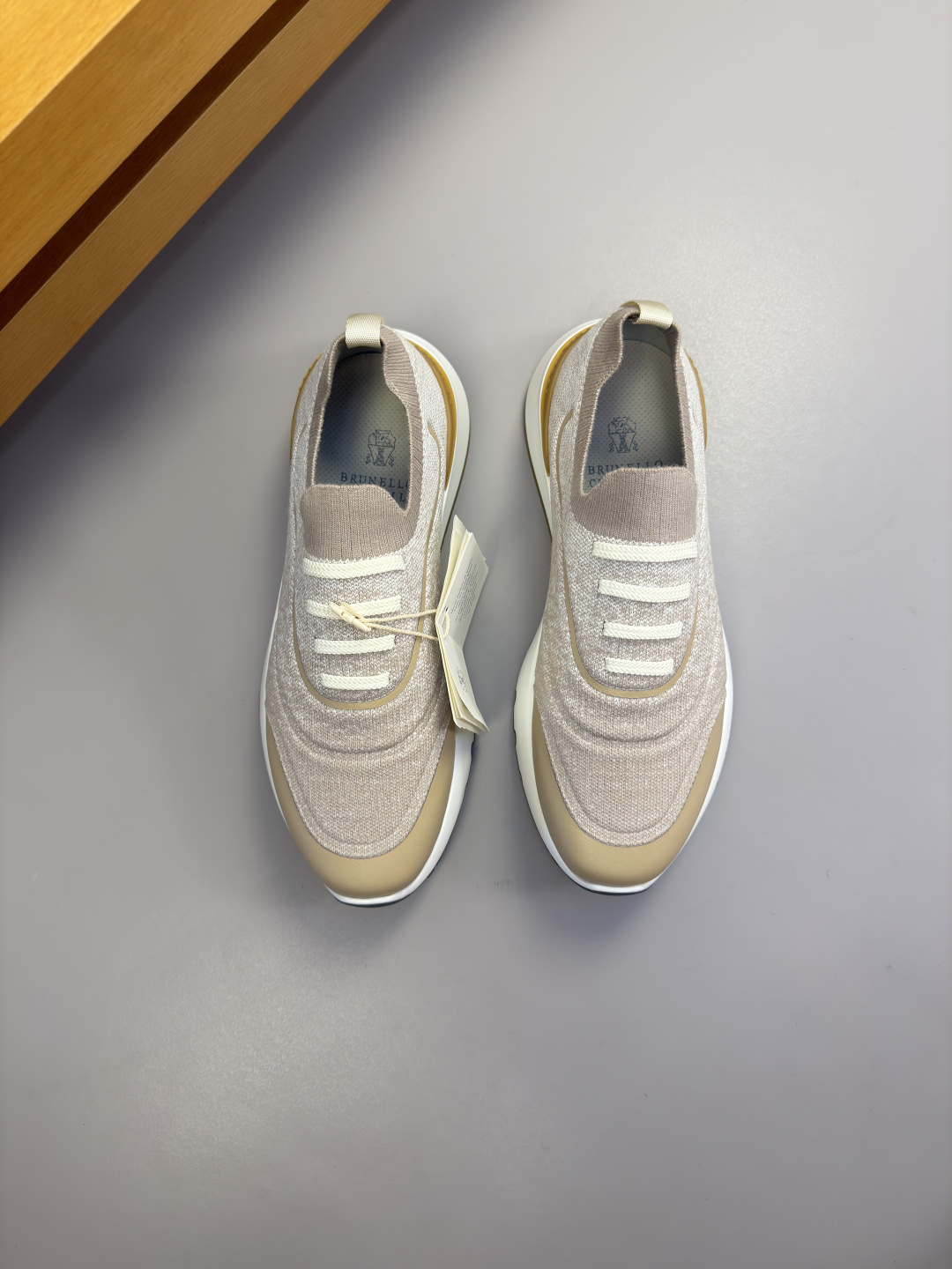 [Brunello Cucinelli] 브루넬로 쿠치넬리 하이엔드 캐주얼 스니커즈 신발