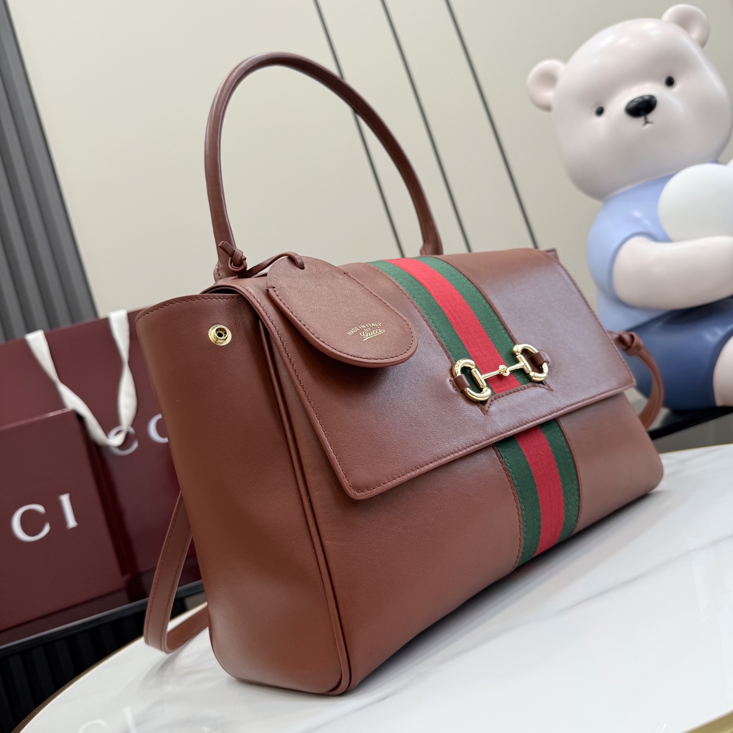 [GUCCI] 구지 제너레이션 구찌(Generation Gucci) 핸드백 (올 가죽 버전, 875018) 가방