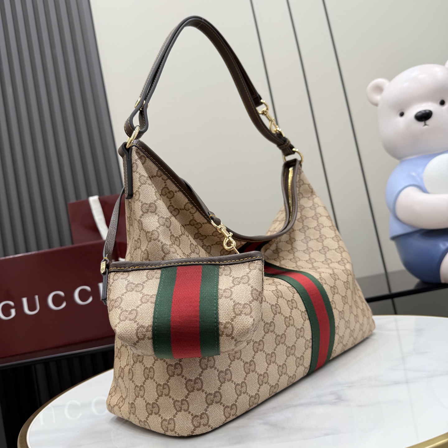 [GUCCI] 제너레이션 구찌(Generation Gucci) 숄더백 (A008NS - 샌드/브라운) 가방