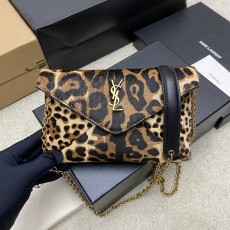 YSL 생로랑 카산드라(Cassandre) 스몰 레오파드 클러치/엔벨로프 백 가방