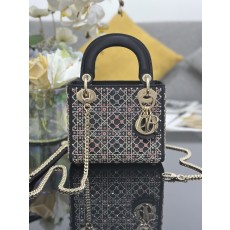 Dior 디올 레이디 디올(Lady Dior) 미니 3구 핸드백 (블랙 새틴/레드 비즈 자수) 가방