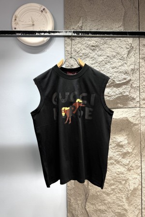구찌(GUCCI) 카툰 포니 프린트 슬리브리스 상의 의류
