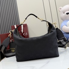 GUCCI 구찌 Gucci NY 컬렉션 브레라(Brera) 캔버스 토트백 - 블랙 가방