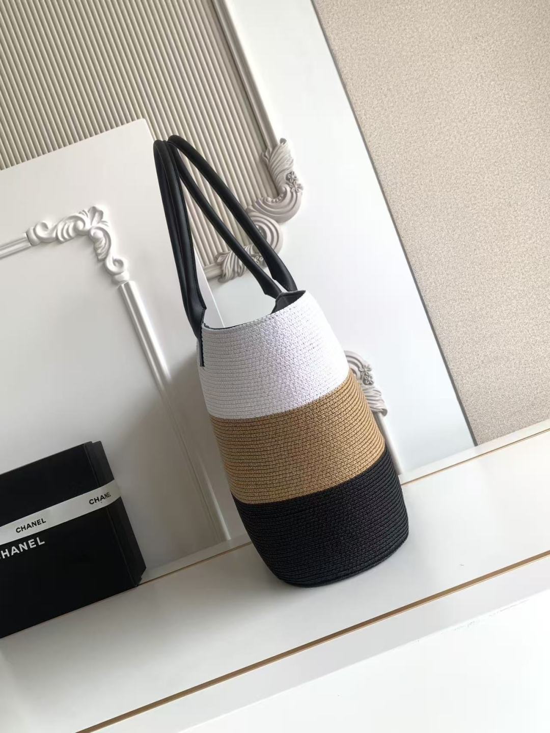 Chanel 샤넬 26C 라피아 & 스웨이드 위빙 쇼핑백 토트백 (AS6148) 가방