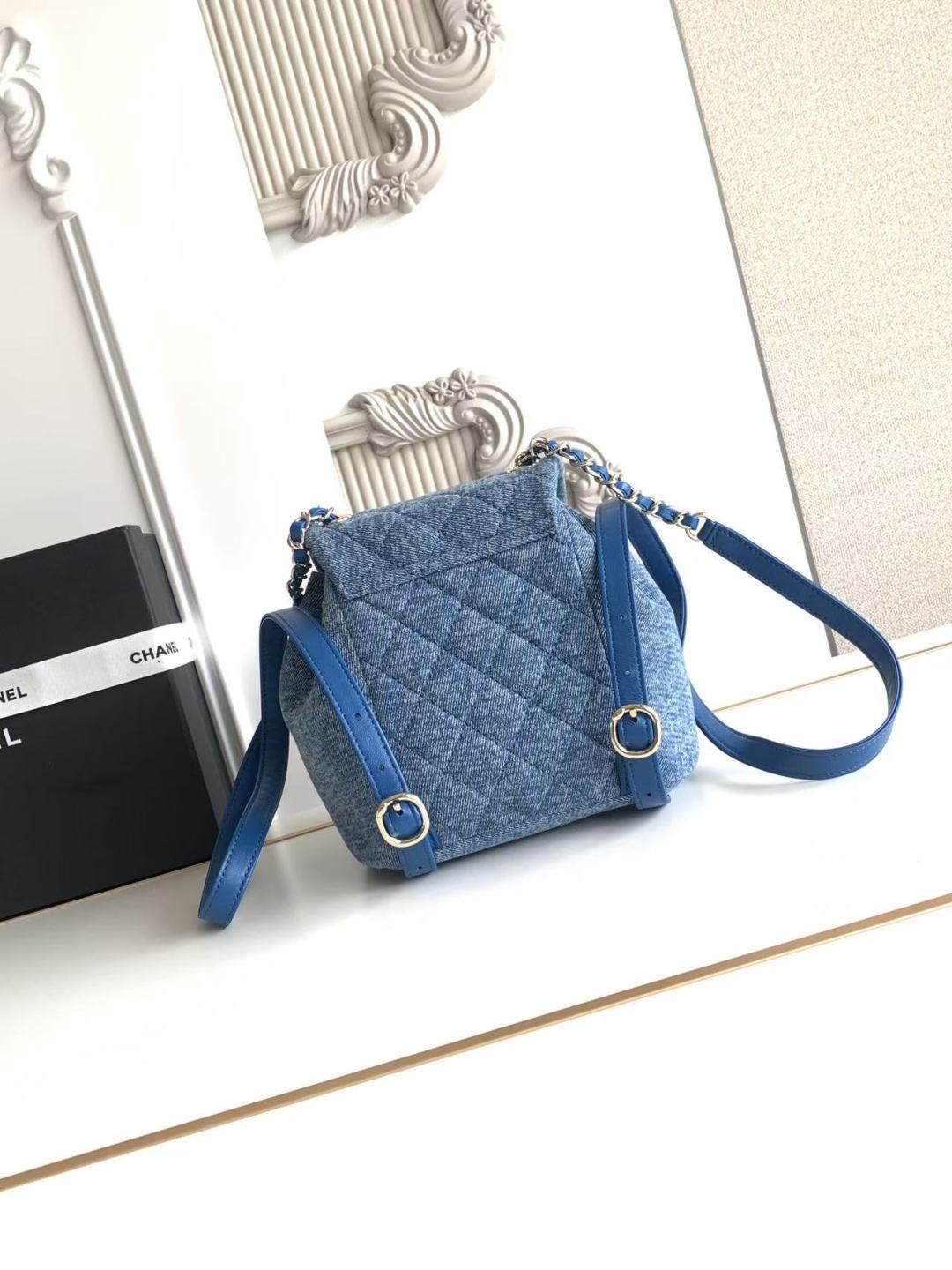 Chanel 샤넬 26SS 두마(Duma) 데님 스몰 백팩 (AS2908) 가방