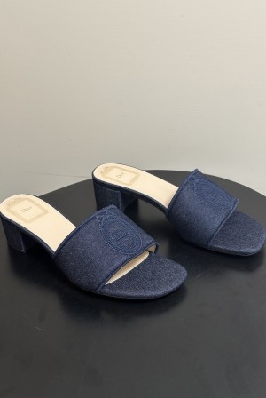 디올(Dior) 메다이옹 데님 자수 슬리퍼 신발