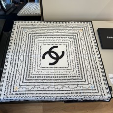 샤넬(CHANEL) 트윌 실크 목도리 스카프