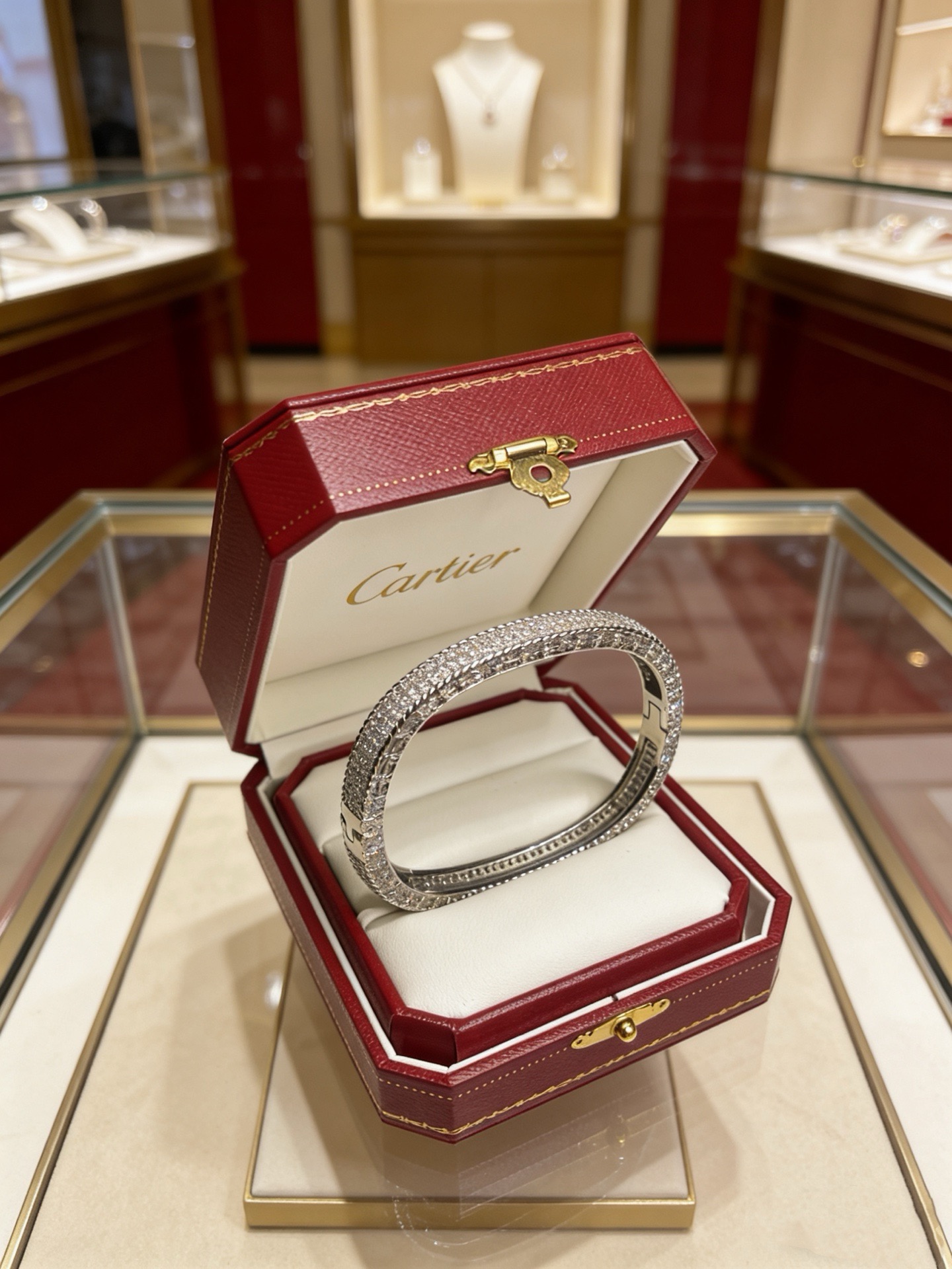 까르띠에(Cartier) 링 포인트 팔찌 액세서리