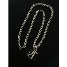 크롬하츠(Chrome Hearts) 반달 목걸이 액세서리