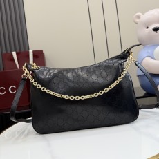 GUCCI 구찌 Primavera 레이디 루네타(Lady Lunetta) 체인 숄더백 (대형/블랙) 가방