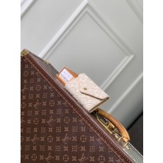 LV 루이비통 M2A151 빅토린(Victorine) 월렛 - 베이지 자카드 지갑