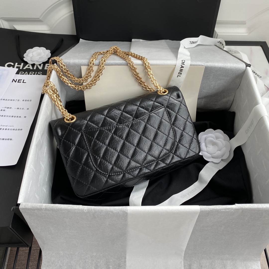 Chanel 샤넬 리이슈(Reissue) 2.55 미디움 플랩백 가방