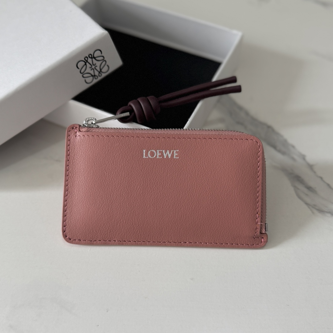 Loewe 로에베 D00315 샤이니 나파 카프스킨 지퍼 카드 지갑