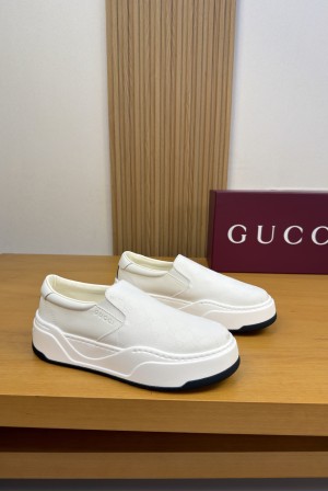 GUCCI 구찌 프리미엄 캐주얼 슬립온 스니커즈 신발