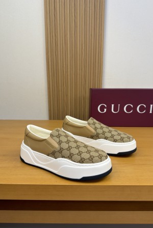 GUCCI 구찌 프리미엄 캐주얼 슬립온 스니커즈 신발