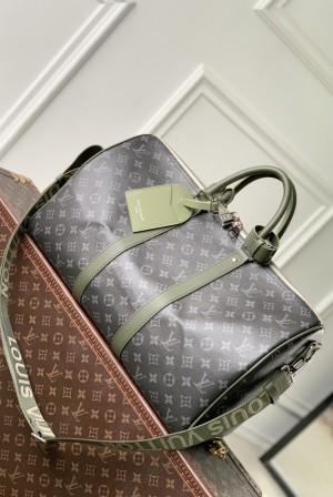 LOUIS VUITTON LV 루이비통 Keepall Bandoulière 45 모노그램 이클립스 여행용 보스턴백 (M28837) 가방