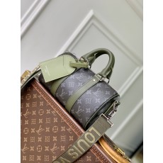 LOUIS VUITTON LV 루이비통 Keepall Bandoulière 25 모노그램 이클립스 토트 겸 보스턴백 (M28638) 가방