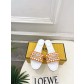 펜디(FENDI) 컷아웃 자수 플랫 슬리퍼 신발
