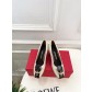 페라가모(FERRAGAMO) 금속 버클 블록힐 펌프스 신발