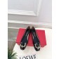 페라가모(FERRAGAMO) 금속 버클 블록힐 펌프스 신발