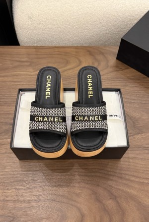 샤넬(CHANEL) 로고 위빙 웨지 슬리퍼 신발