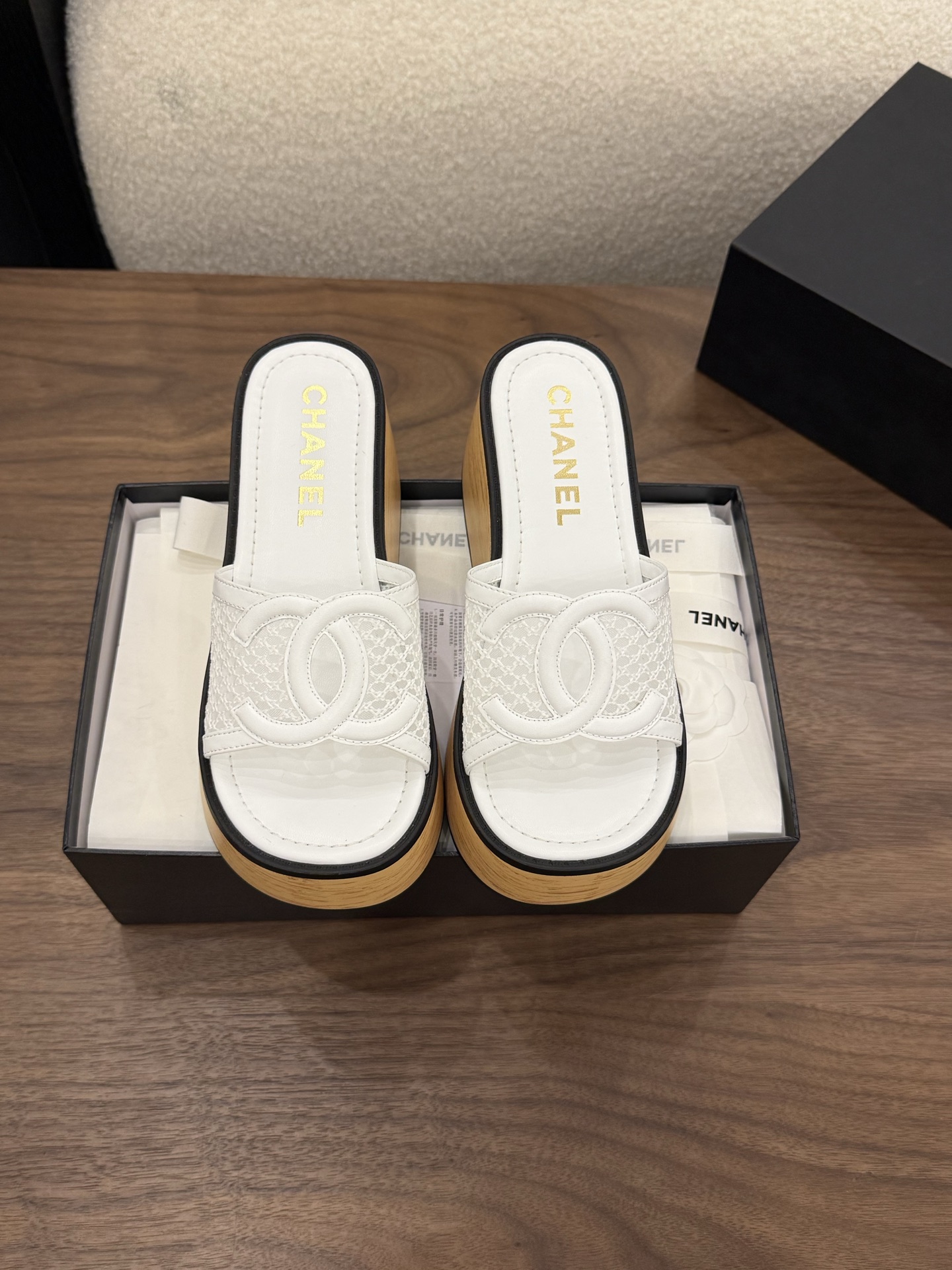 샤넬(CHANEL) 짜임 웨지 슬리퍼 신발