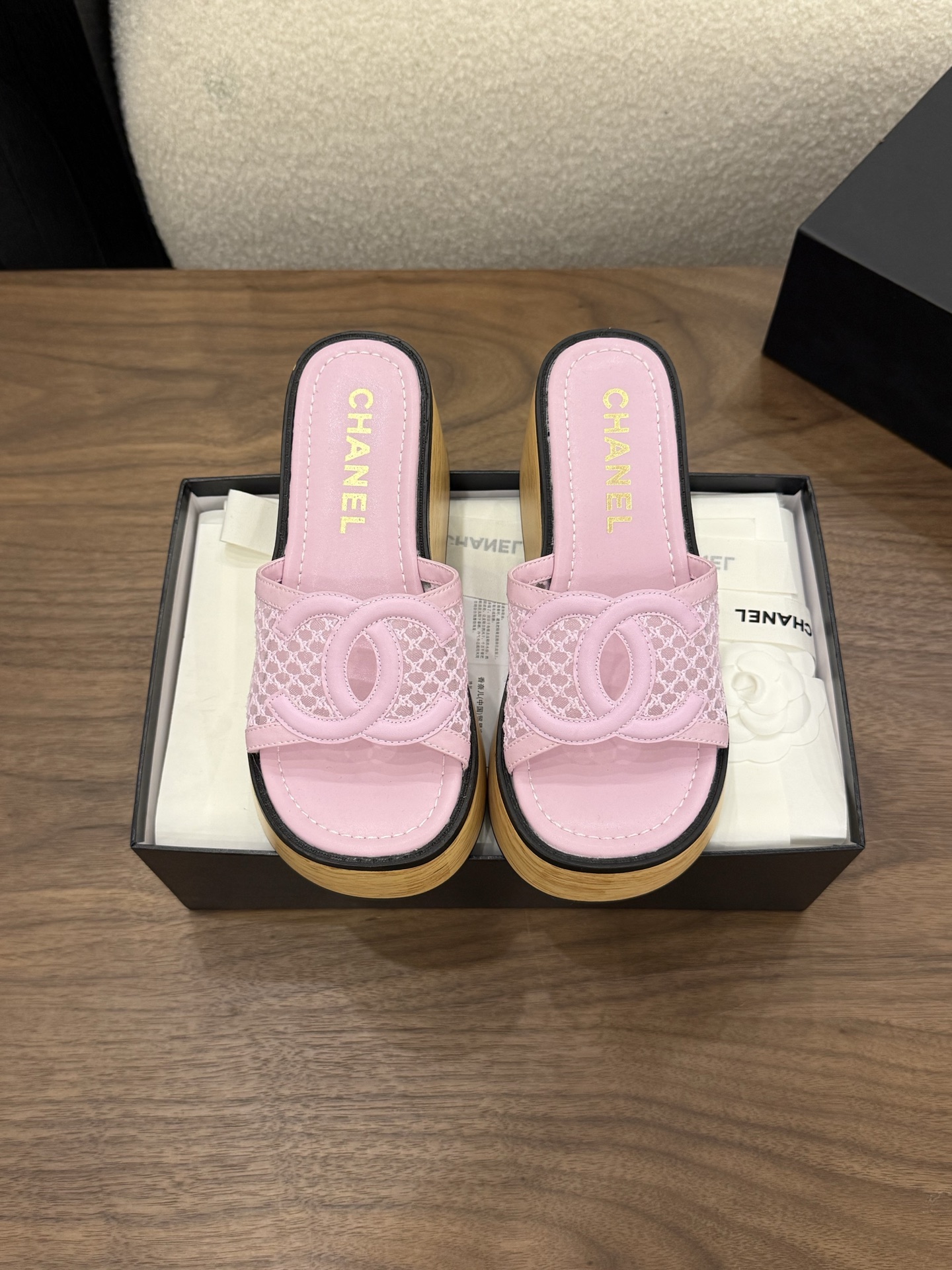 샤넬(CHANEL) 짜임 웨지 슬리퍼 신발
