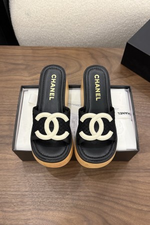 샤넬(CHANEL) 짜임 웨지 슬리퍼 신발