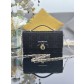 MISS Dior 미스 디올 뉴 보우 자수 비즈 & 비즈튜브 엠보싱 체인백 가방 / M0984