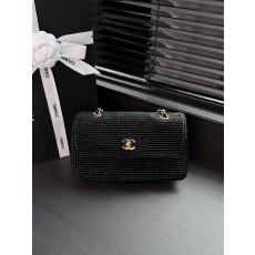 [CHANEL] 샤넬 26M Cocobeach 코코비치 사첼 라피아 플랩백 가방 / AS6088