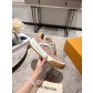 루이비통(LV) 틸티드 배색 플랫폼 스케이트 스니커즈 신발