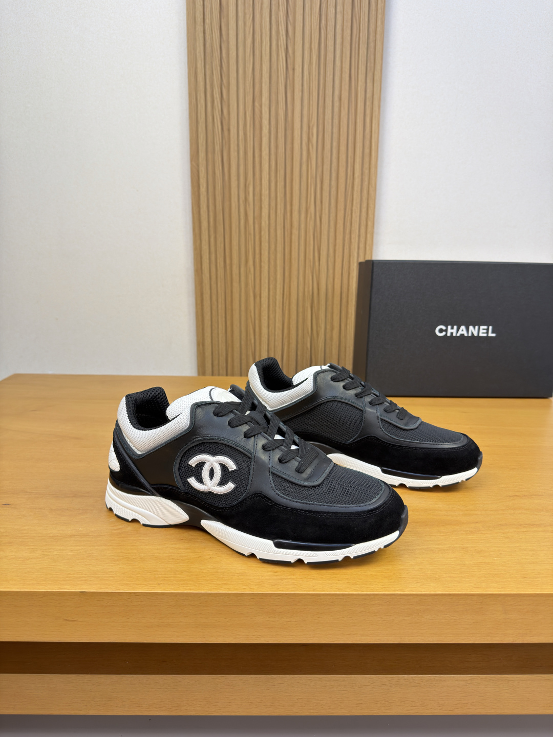 [CHANEL] 샤넬 커플 클래식 캐주얼 스니커즈 신발