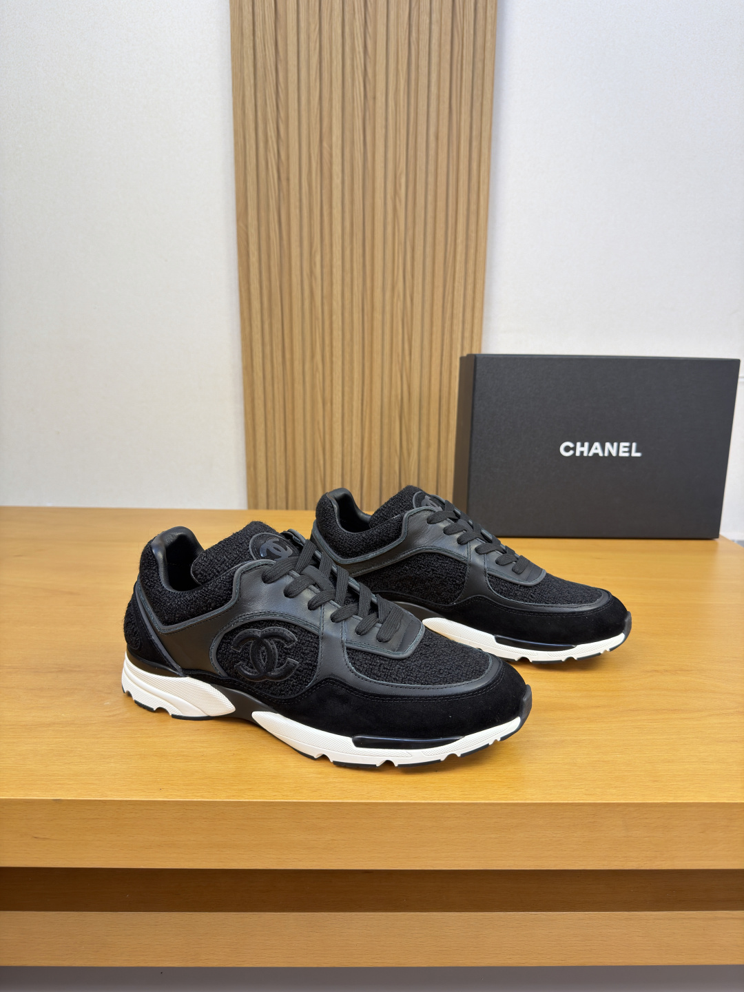 [CHANEL] 샤넬 커플 클래식 캐주얼 스니커즈 신발