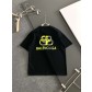 발렌시아가(BALENCIAGA) 그래픽 프린트 반팔 티셔츠 상의 의류