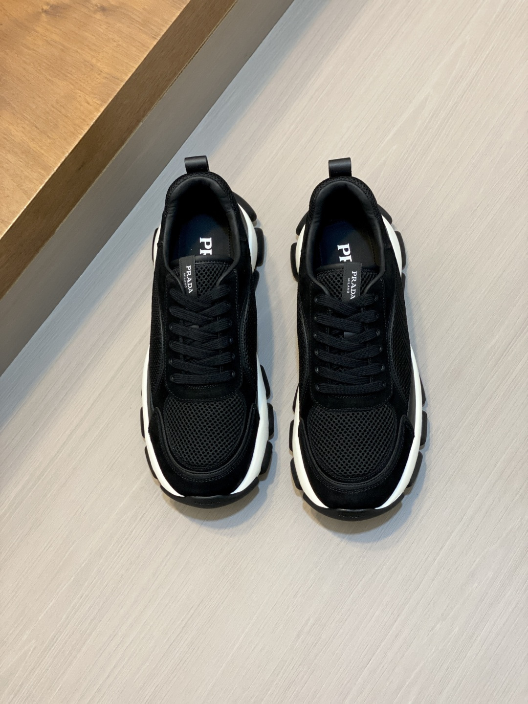 [Prada] 프라다 Montecarlo Re-Edition 레더 스니커즈 신발