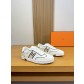 [Hermes] 에르메스 나파 스티치드 'H' 코트 스니커즈 신발