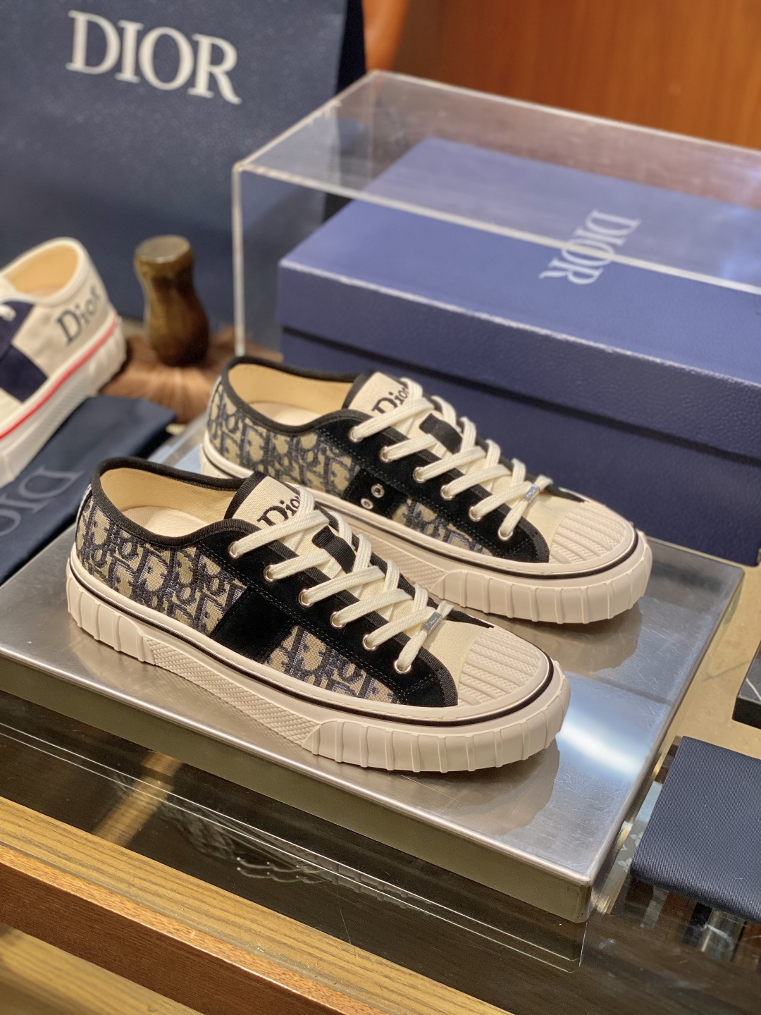 [Dior] 디올 후퍼(Hooper) 로우탑 캔버스 스니커즈 신발