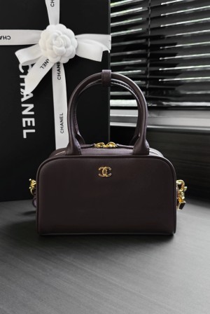 [Chanel] 샤넬 26B 볼링백 미니 가방 / AP5528