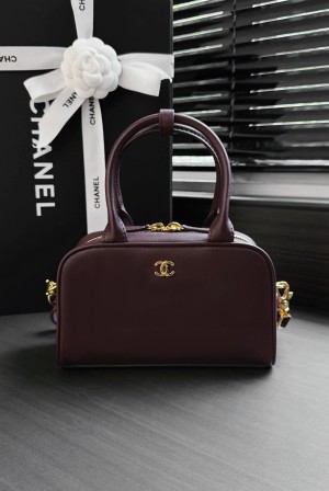 [Chanel] 샤넬 26B 볼링백 미니 가방 / AP5528