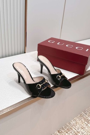 구찌(GUCCI) 홀스빗 모노그램 뮬 힐 신발