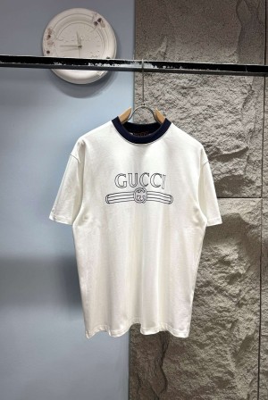 구찌(GUCCI) 배색 반팔 티셔츠 상의 의류