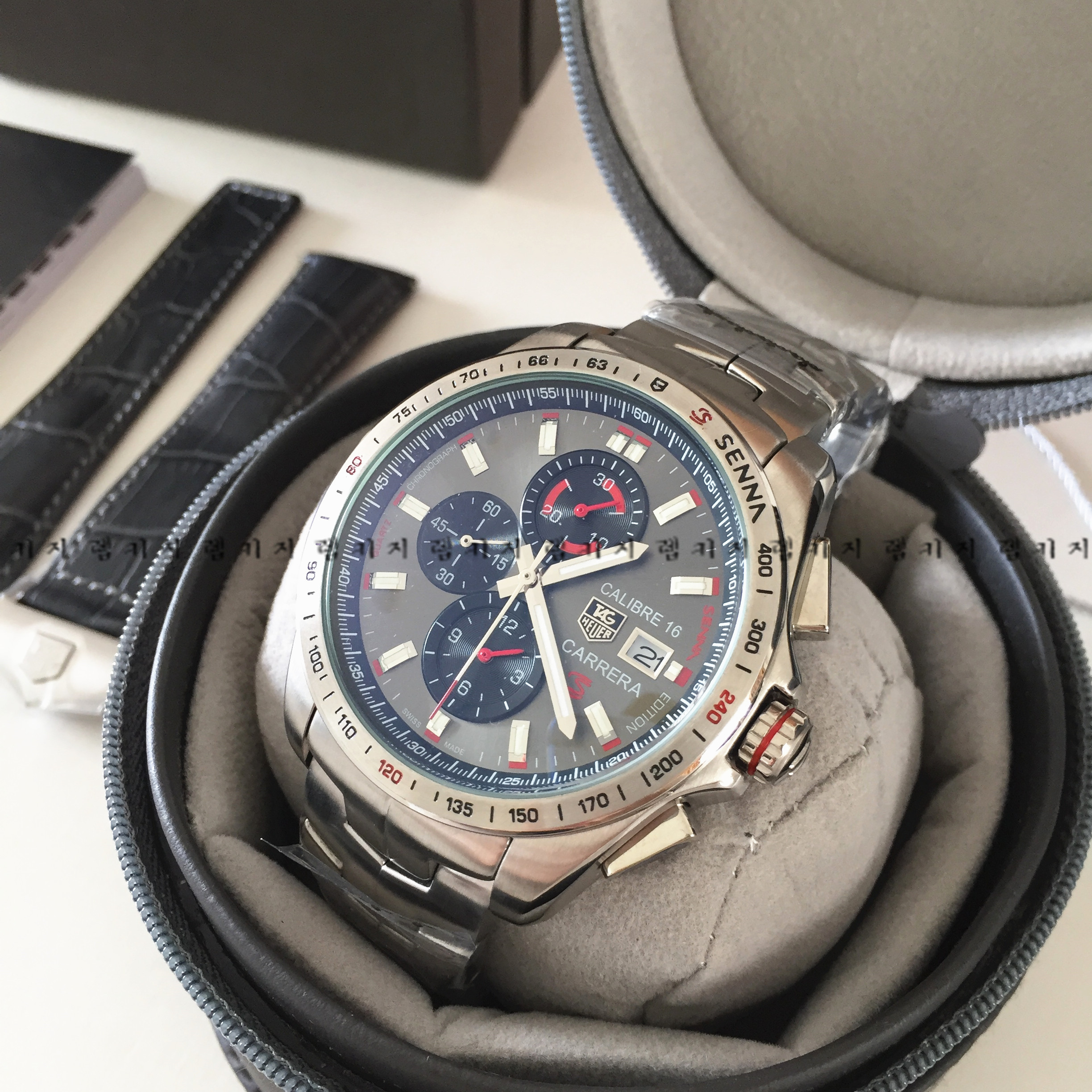 태그호이어 까레라 칼리버 16 메탈시계 + 가죽스트랩