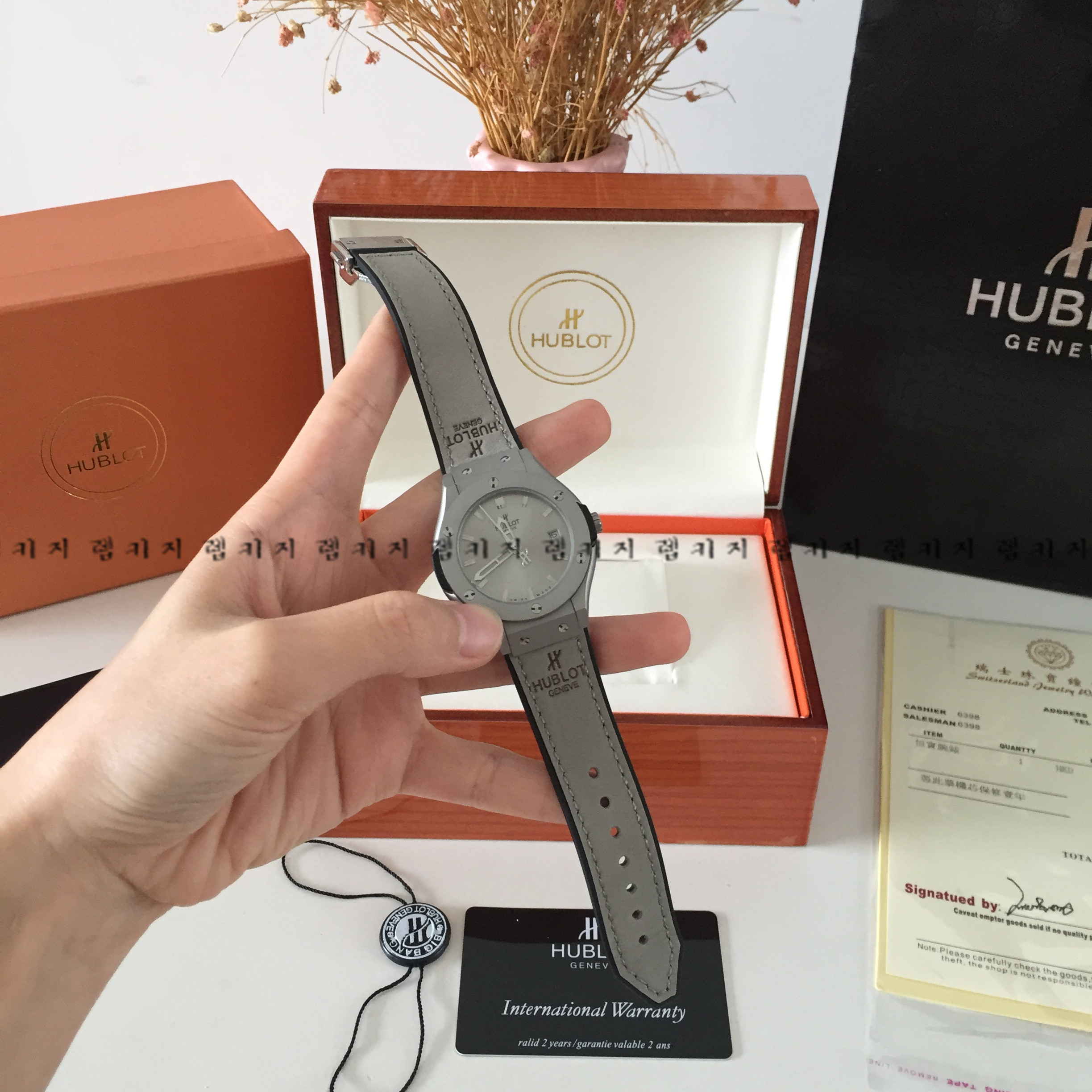 위블로 클래식 퓨전 우레탄 가죽시계