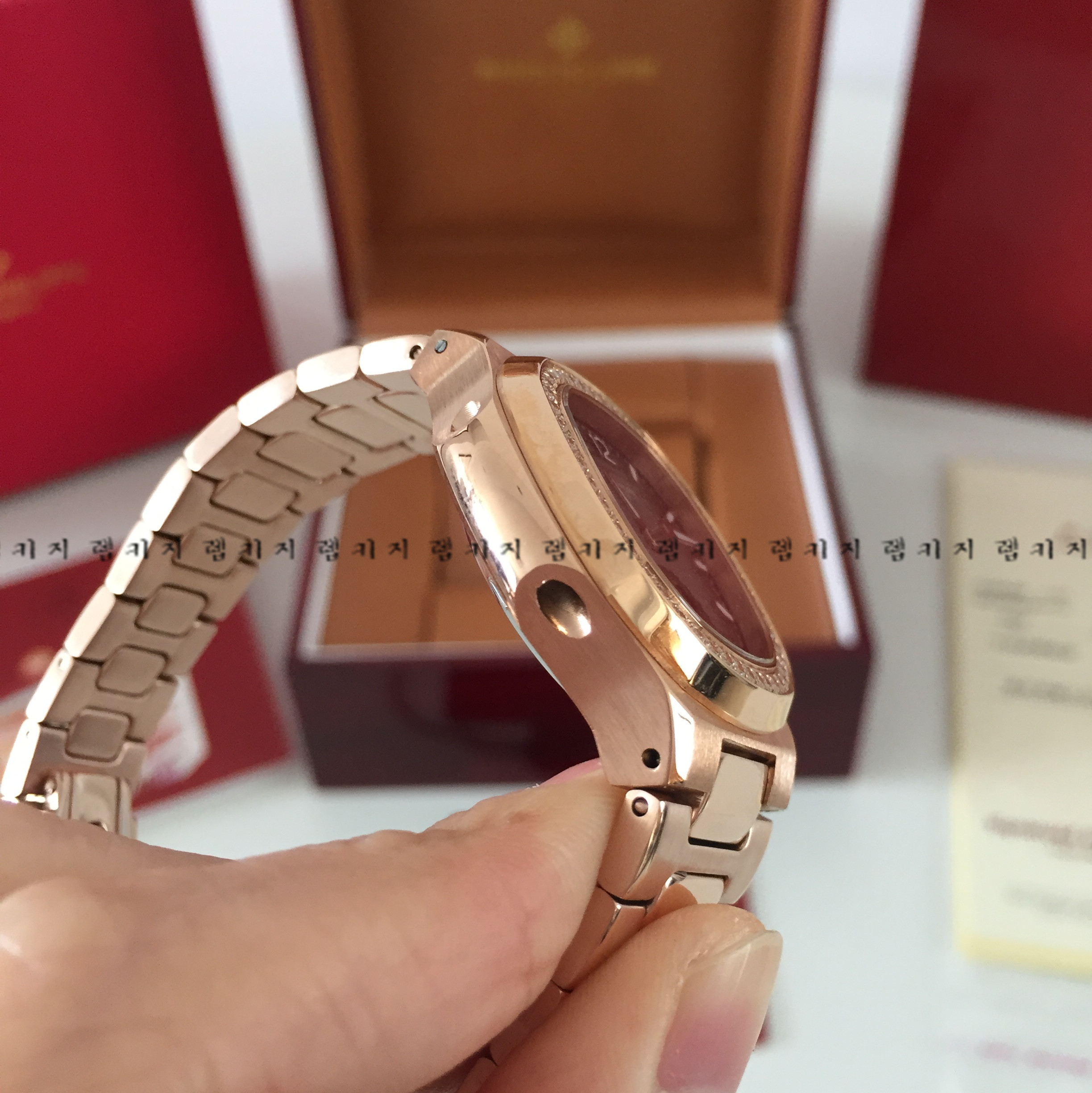 파텍필립 뚜르비옹 다이아 큐빅 베젤 금통 메탈시계