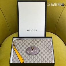 구찌 네오빈티지 GG 수프림 파우치 클러치백 473956